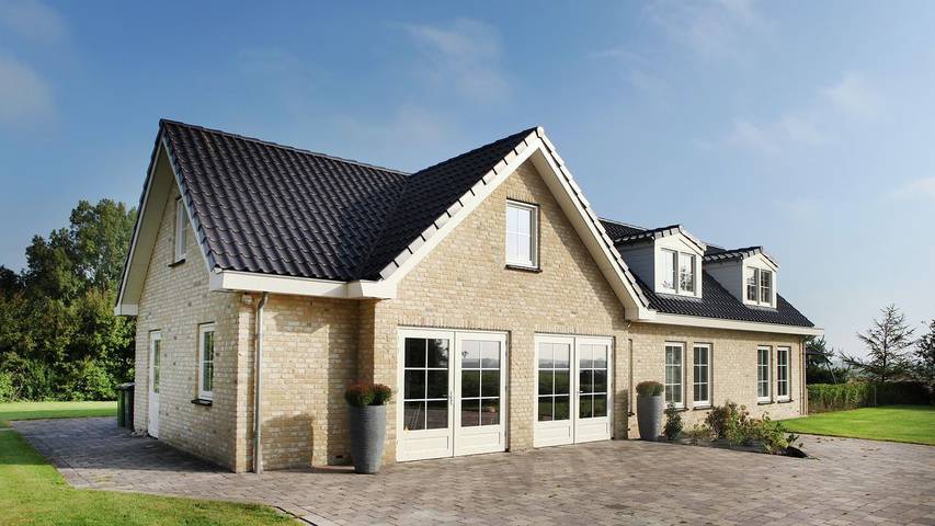 Villa für 10 Personen, mit Garten - 1