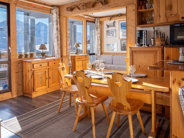 Apartamento entero, Apartamento renovado con balcón, vista al sur, para 5 personas en Val Thorens in Val Thorens, Les Belleville