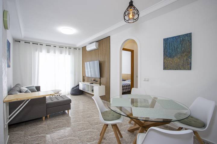 Apartment for 4 people, with balcony in Torrevieja