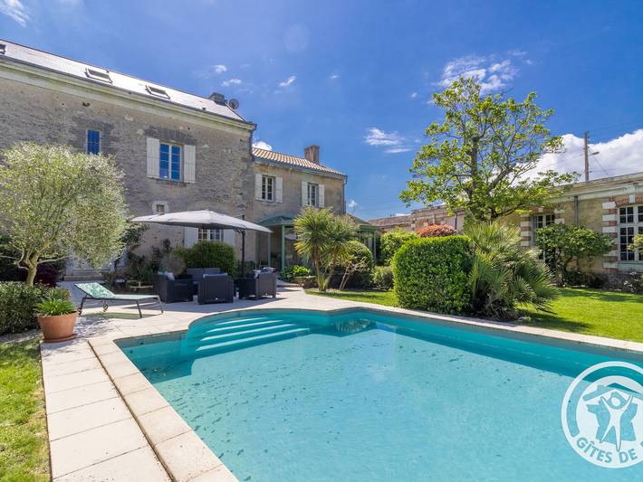 Ferienhaus für 2 Personen, mit Pool und Garten sowie Terrasse - 1