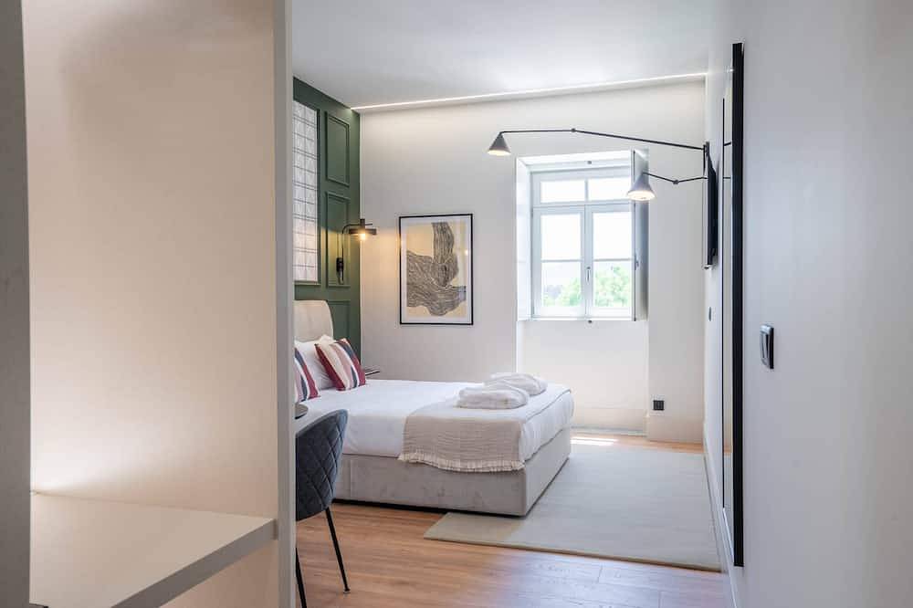 Gigantones Guesthouse - Elegant Studio River View!, foto 14