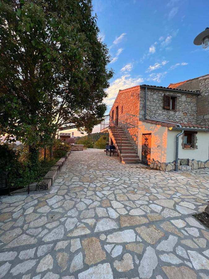 Bed and breakfast for 2 people, with garden and pool, with pets - 1