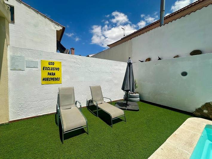Casa rural para 6 personas, con Terraza además de Jardín y Piscina en Tierra de Mérida - Vegas Bajas - 3