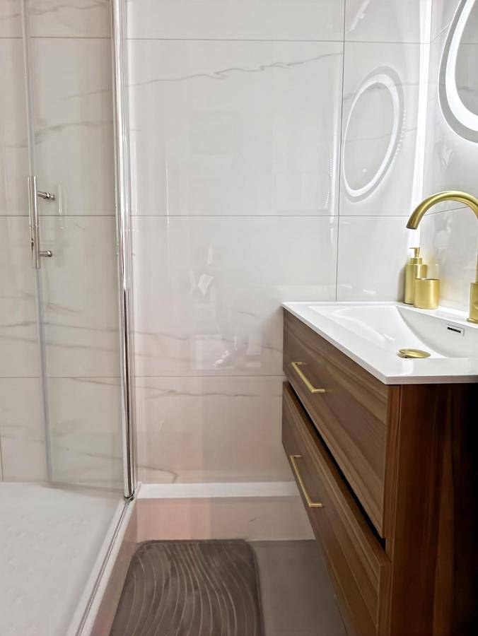 Appartement entier, La White box in Trévoux, Ain