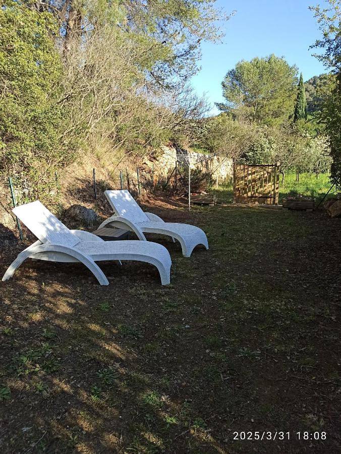 Location de vacances pour 4 personnes, avec vue et jardin, animaux acceptés à Auriol - 3