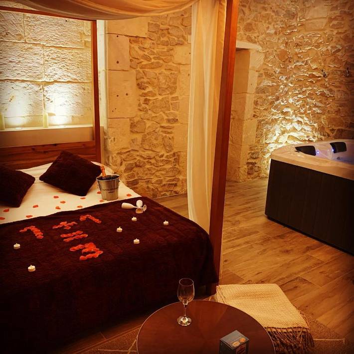 Gîte pour 3 personnes, avec jacuzzi à Milhaud - 4