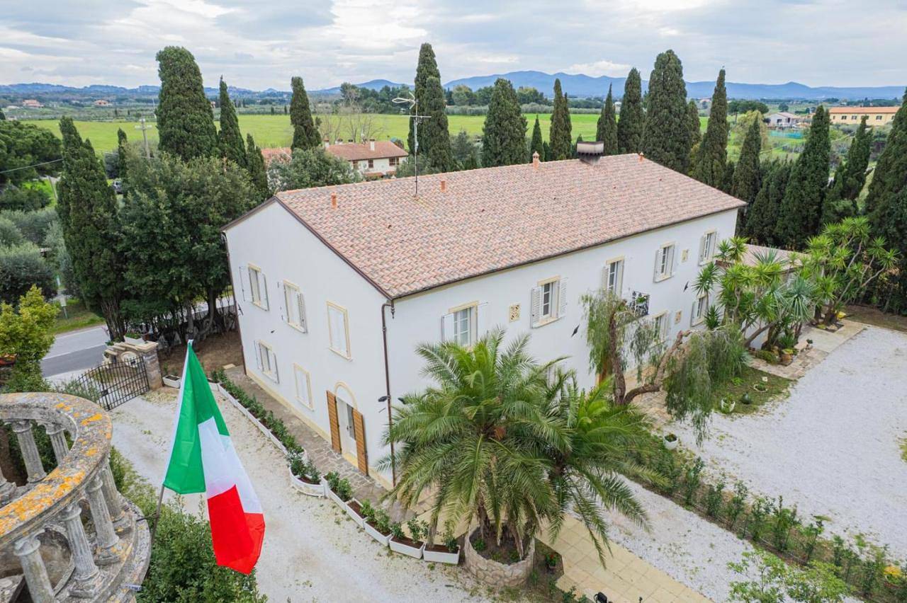 Double Room in Cecina, Côte des Étrusques