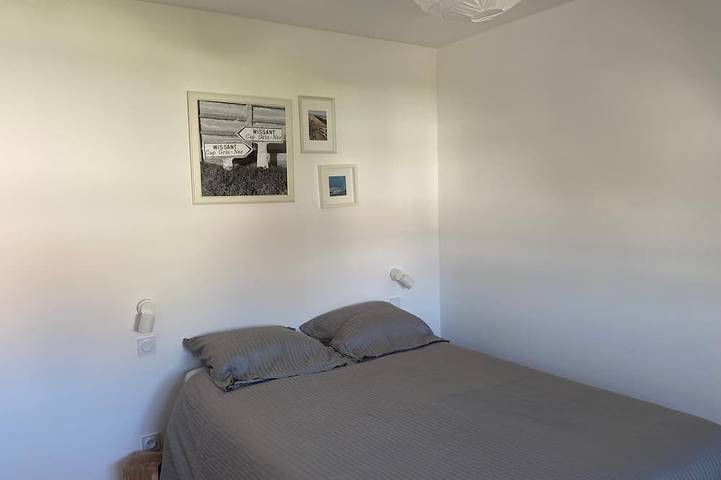 Pleasant house in quiet neighborhood with garage and fenced garden. in Wissant, Boulogne-sur-Mer region