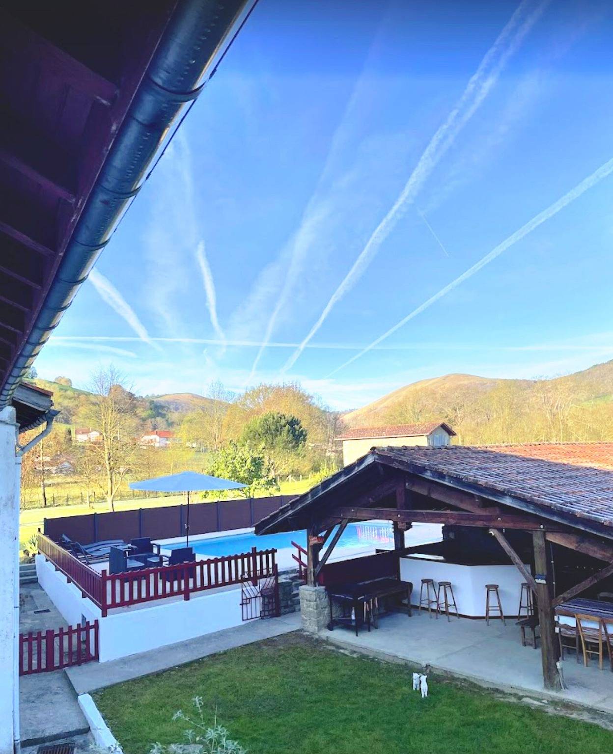 Holiday Home "Maison Elixondoa" with Mountain View, Wi-Fi in Pagolle, Bayonne region