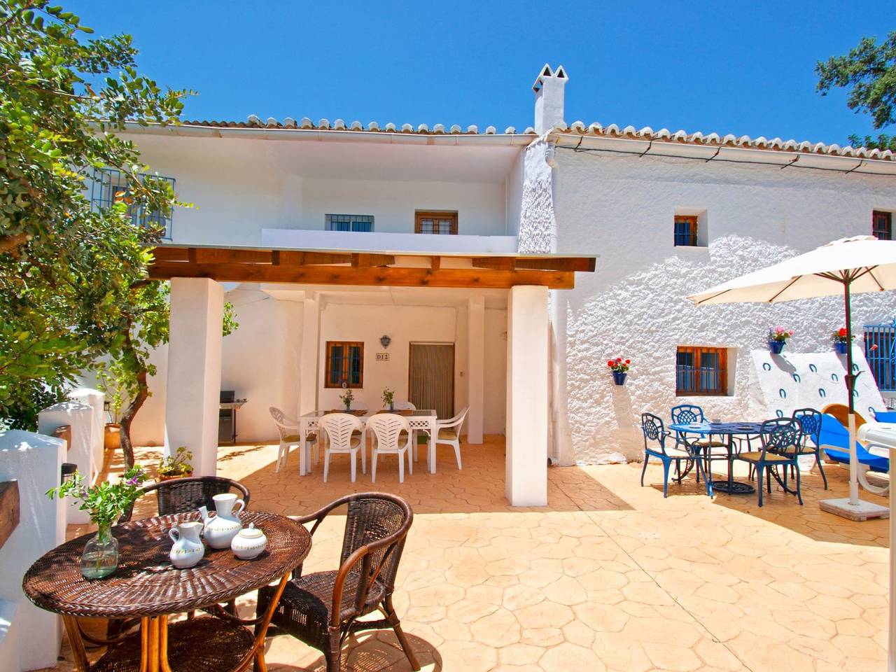 Villa La Zorzalera mit Tauchbecken, Wifi, Klimaanlage in Comares, Provincia de Málaga