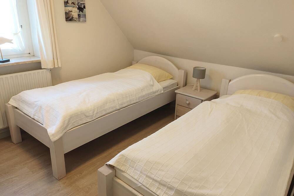 Ganze Wohnung, Harde 15, Og rechts, Deutschland in Wyk auf Föhr (Stadt), Wyk auf Föhr