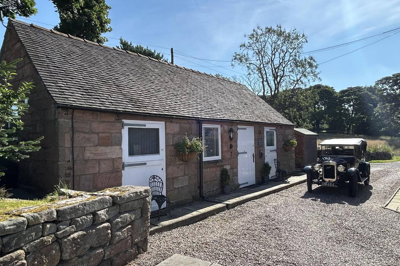 Barn-Sleeps 2-Parking-Near Alton Towers/Peak Dist in Alton Towers, Staffordshire