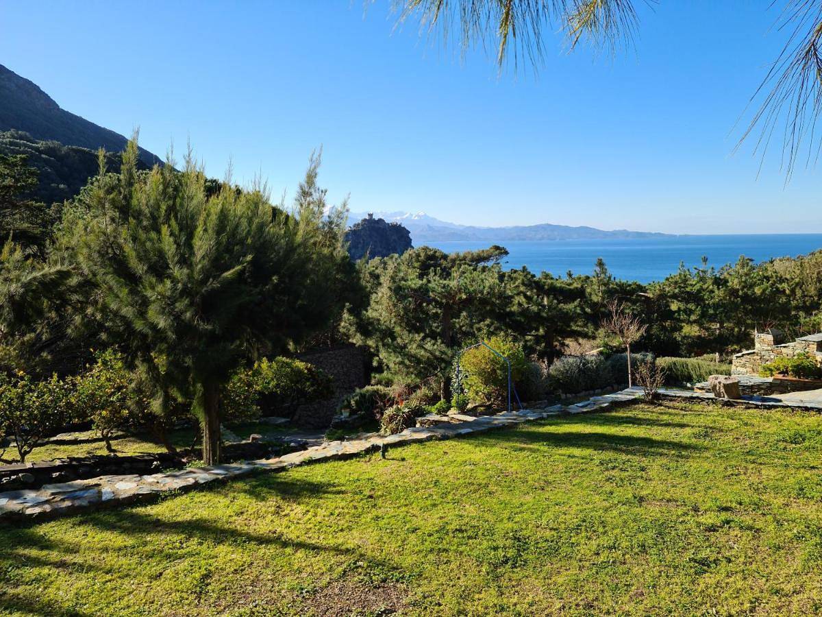 Les Terrasses du Maquis in Nonza, Cap Corse