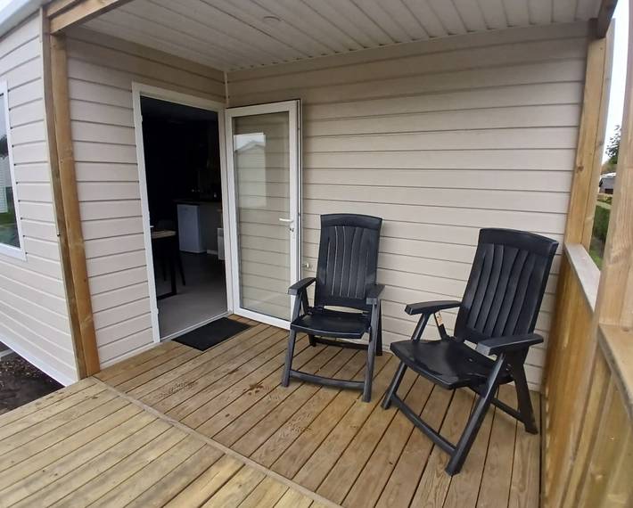 Ferienpark für 4 Personen, mit Seeblick und Kinderpool sowie Garten in Belgien - 2