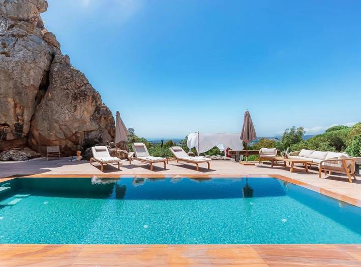 Casa rural para 11 personas, con vistas además de piscina y jardín en Sotogrande - 3