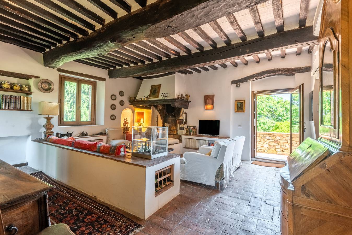 Ολόκληρο το διαμέρισμα, Apartment 'Casa Gialla A Murlo' with Shared Pool, Wi-Fi and Air Conditioning in Murlo, Chianti
