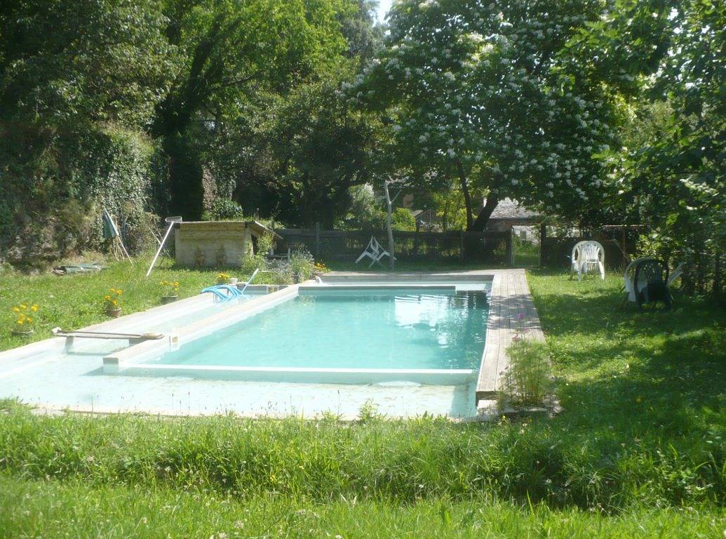 Gite familial "le Fenil" avec piscine et à la ferme in Saint-Germain-de-Calberte, Parc national des Cévennes