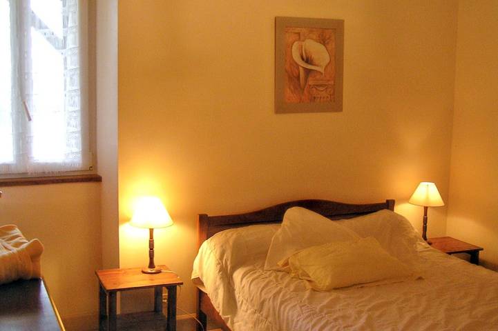 Location de vacances pour 6 personnes, avec jardin et terrasse à Issac - 3