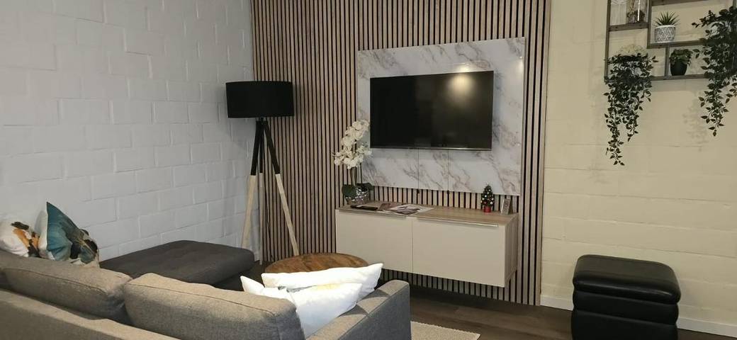 Ferienhaus für 5 Personen, mit Garten und Ausblick sowie Pool, mit Haustier