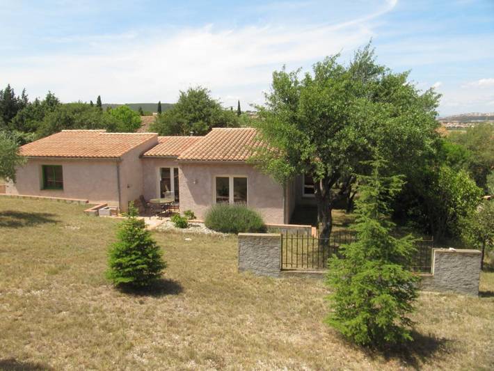 Gîte pour 4 personnes, avec Terrasse et Jardin