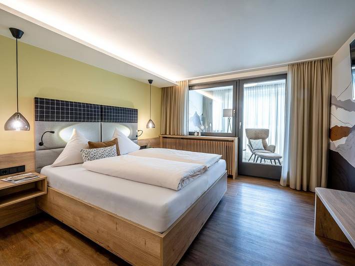 Hotel für 2 Personen, mit Balkon und Terrasse sowie Sauna und Seeblick in Eben am Achensee - 4