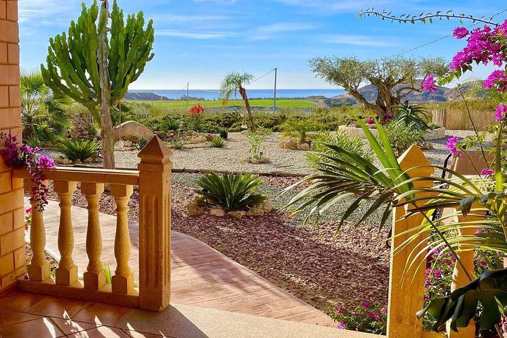 Villa pour 12 personnes, avec jardin et jacuzzi - 1