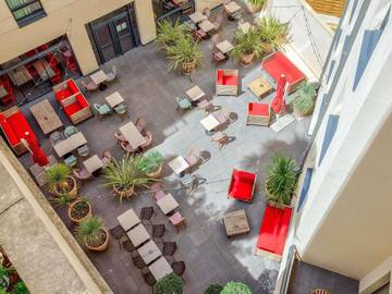 Hôtel pour 2 personnes, avec jardin dans Office De Tourisme De Montpellier