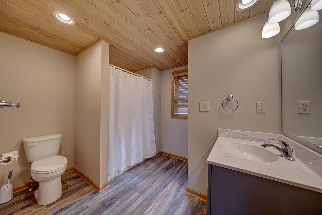 Walk to Beach on Wallenpaupack! in Lake Wallenpaupack