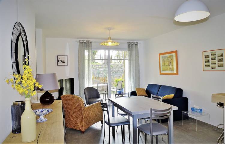 Appartement de vacances pour 4 personnes, avec terrasse et jardin