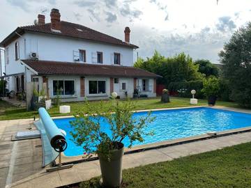 Chambre d’hôte pour 2 personnes, avec jardin et piscine à Montauban