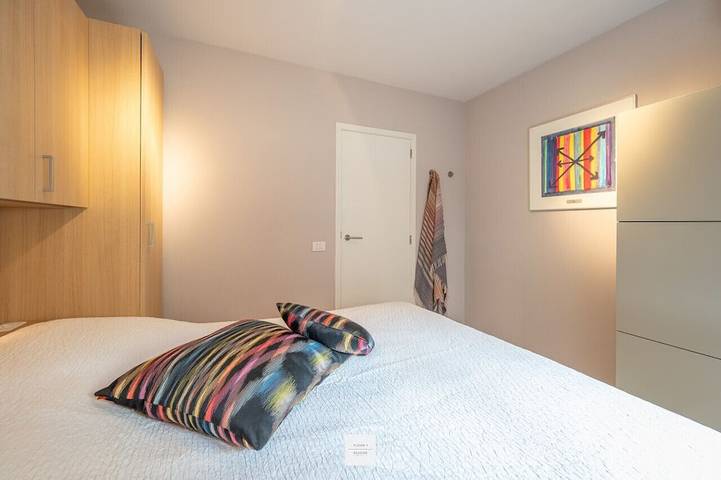 Entire apartment, Bistro Floor, perfect location to discover the coastline in Knokke-Heist, Belgian Coast