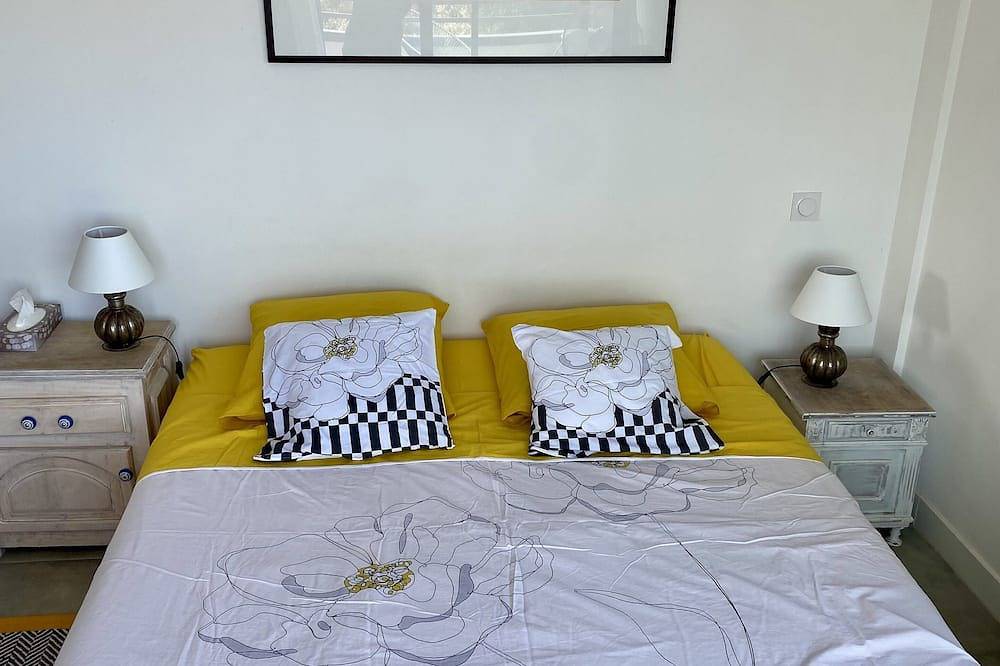 Appartement entier, Vue Imprenable Piscine Chauffee, Les Pieds Dans L'Eau in Prunete, Cervione