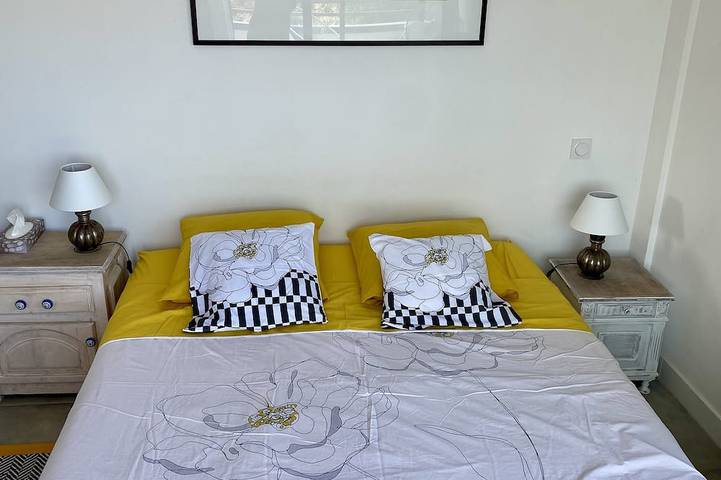 Gîte pour 5 personnes, avec jardin et balcon dans Prunete - 4