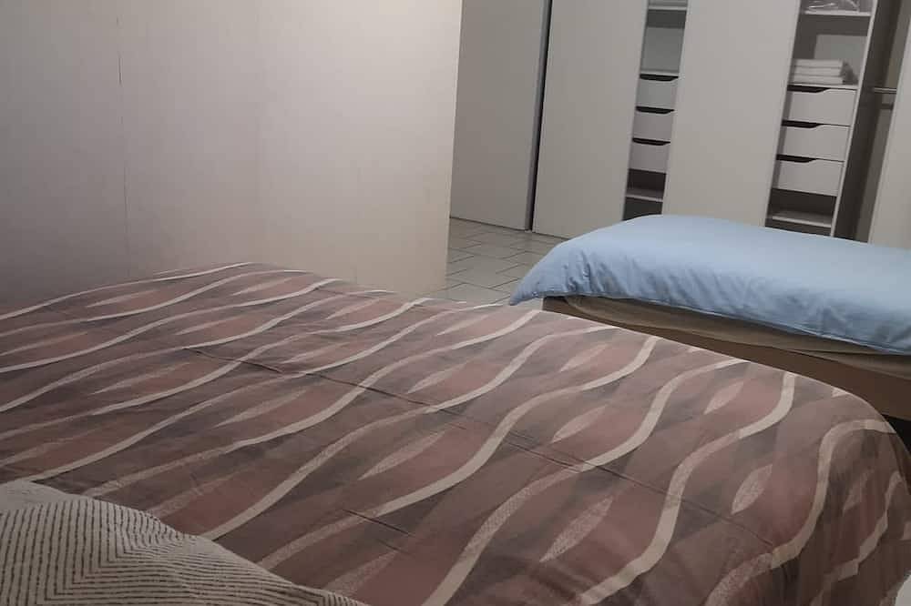 Apartamento entero, Fully equipped detached house, on a beautiful estate.  in Tarn y Garona