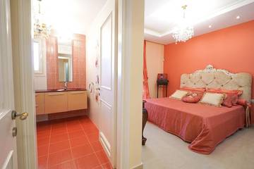 Villa for 12 People in Iraklio-Heraklio region, Photo 3