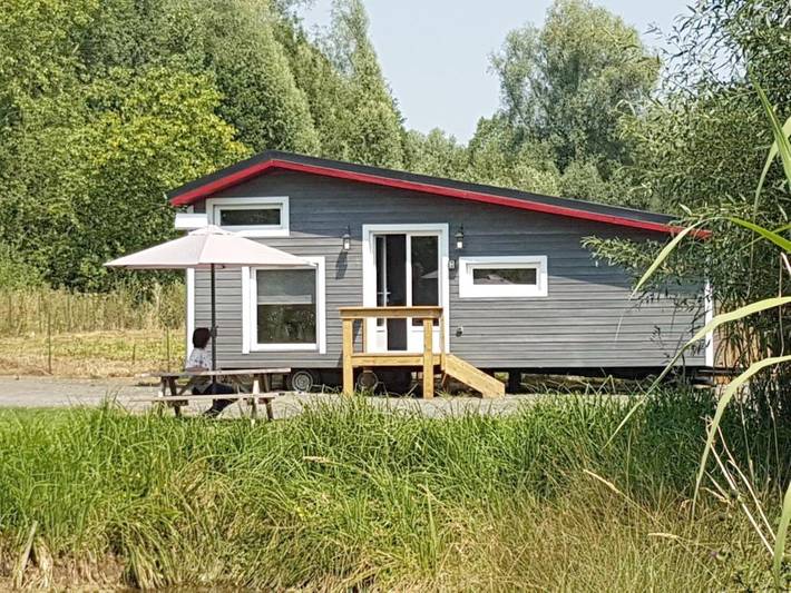 Lodge pour 2 personnes, avec jardin ainsi que vue sur le lac et vue, animaux acceptés dans la Somme