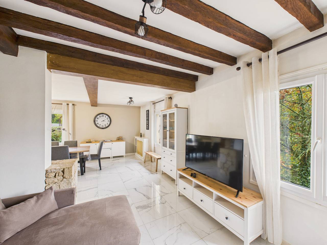 Grande maison familiale avec piscine pour 12 in Sarlat-la-Canéda, Périgord Noir