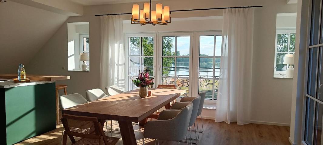 Ferienwohnung für 6 Personen, mit Ausblick und Garten sowie Terrasse in Wesel