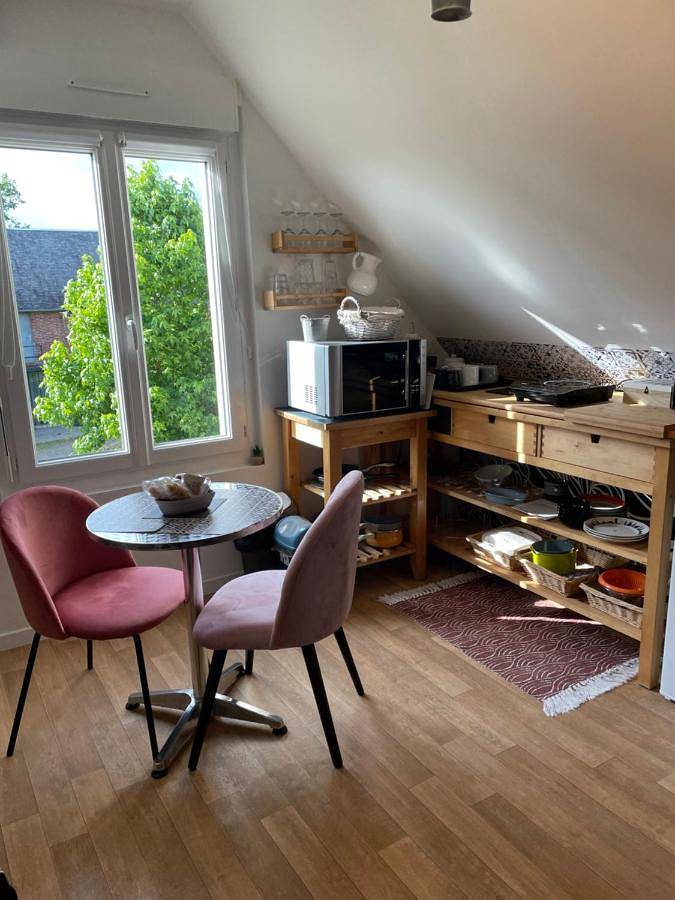 Double Room with Private Bathroom in Courson, Noues de Sienne