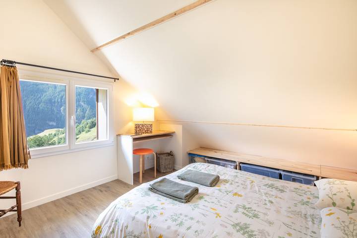 Appartement entier, Le Chazelet - Splendide Vue Montagne in Les Hieres, La Grave