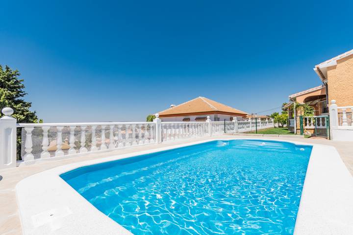 Chalet para 6 personas, con jardín y terraza - 1