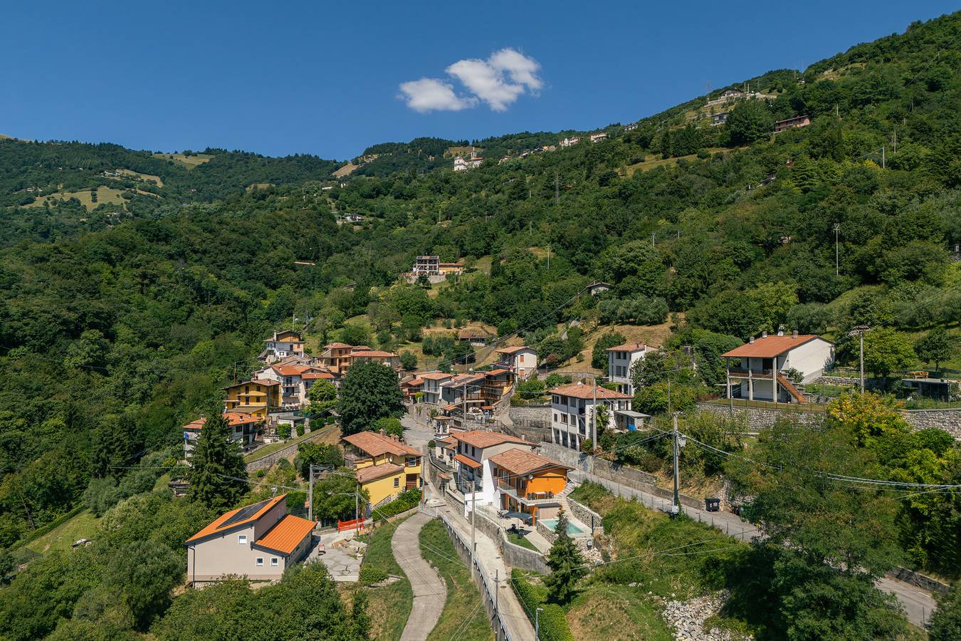 Casa Santari in Acquaiolo (Parzanica), Comune di Parzanica