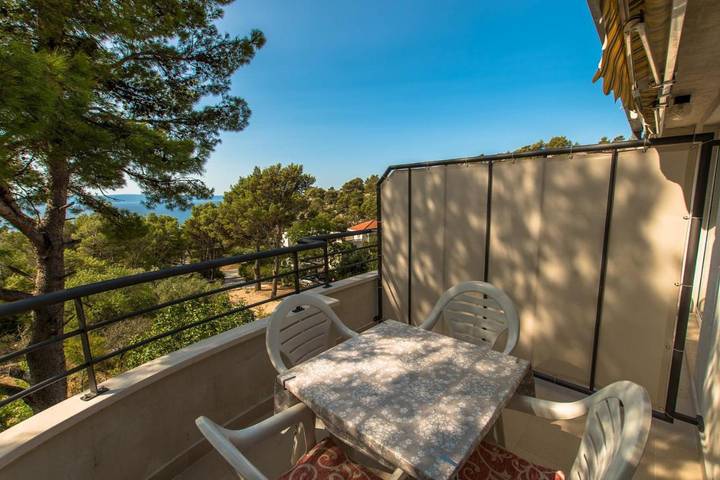 Ferienwohnung für 3 Personen, mit Ausblick und Balkon in Krvavica - 2