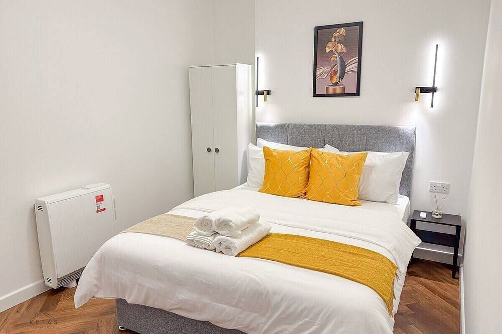 Entire apartment, Modern 2 Bedroom Flat in Luton Town Centre in Luton, Chiltern Hills