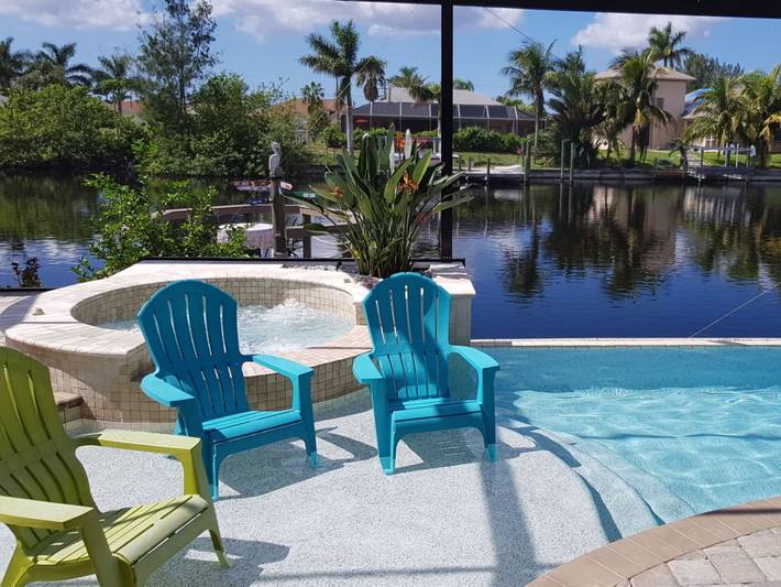 Location de vacances pour 6 personnes, avec jacuzzi ainsi que piscine et jardin à Cape Coral - 4