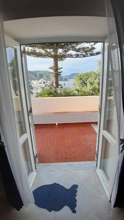Villa Glicine in Ponza, Lazio