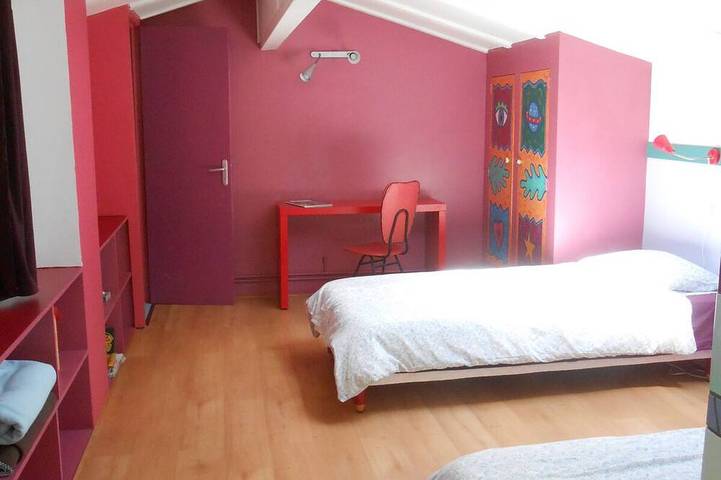 Location de vacances pour 6 personnes, avec piscine et jardin à La Laupie - 4