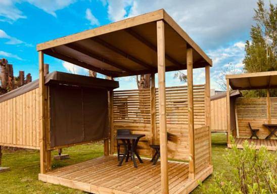 Location de vacances pour 2 personnes, avec bassin pour enfant ainsi que piscine et jardin, animaux acceptés à Quettehou - 2