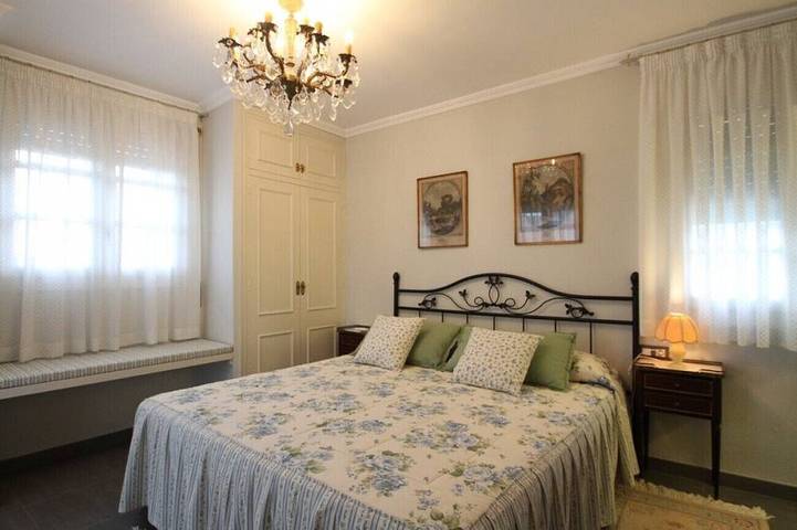 Villa pour 8 personnes, avec jardin et balcon à Miami Platja - 3