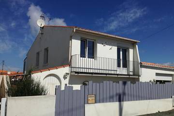 Villa pour 10 personnes, avec jardin et balcon, animaux acceptés à Saint-Hilaire-de-Riez